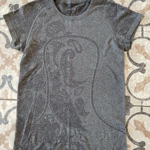 lululemon swiftly - heathered black paisley